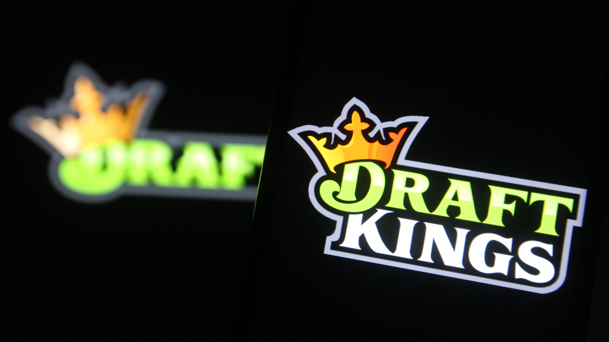 Bonus Bet vs. First Bet Insurance vs. Deposit Match: What Does Each Sportsbook Welcome Offer? article feature image